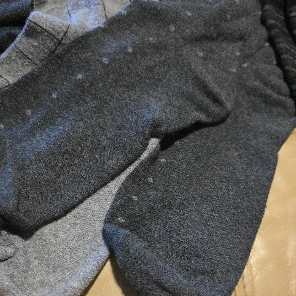 Men's Assorted Gray Socks Set - Picture 6 of 9